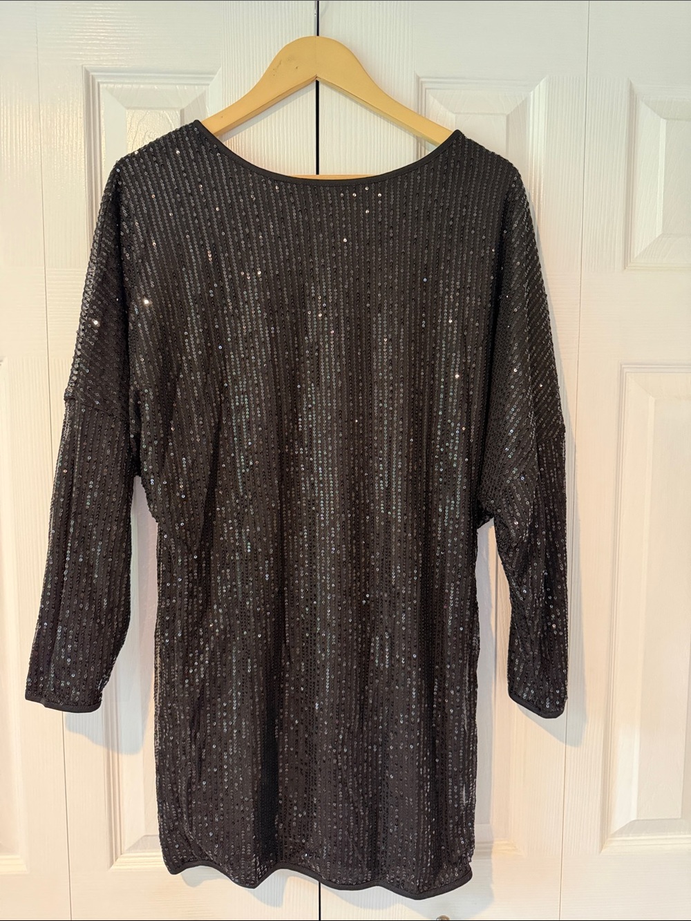 Women's Black Sequin Long Sleeve Mini Dress